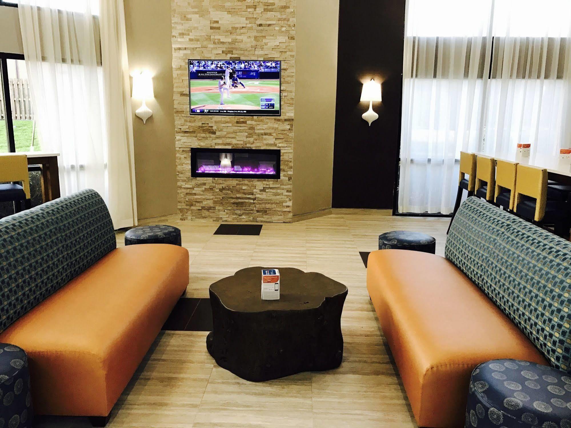 Quality Inn At The Park Fort Mill Exterior photo